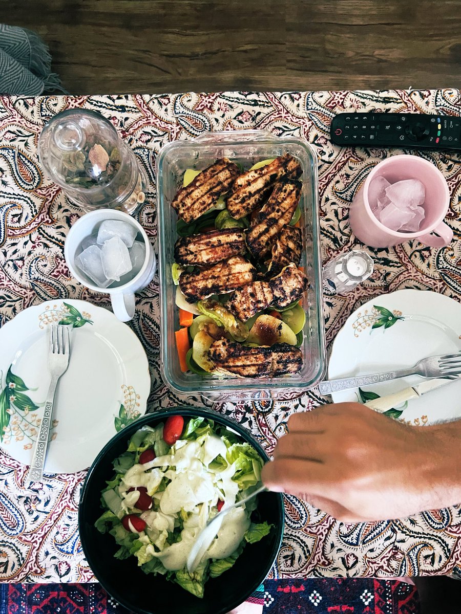 تیتی tweet media
