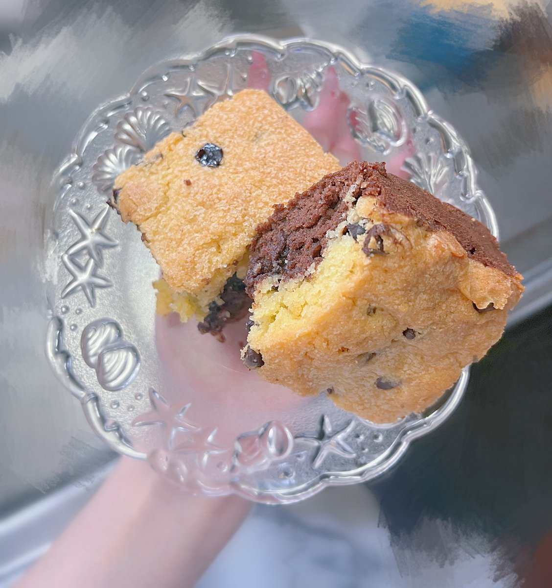 gnx4_'s tweet photo. 二日連続お菓子作った꒰ꈍ⁠ᐜ⁠ꈍ⁠꒱
左ブルッキーで右パウンドケーキ https://t.co/QXdbGfp2SD