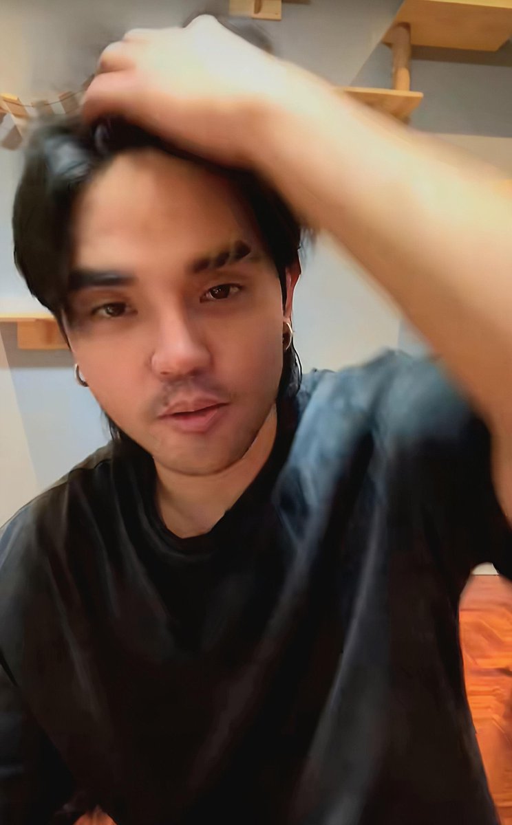 DaYetPri's tweet photo. PABLO WITH THE RUGGED AESTHETIC!!😍🔥 
SO HANDSOME!🥰

#NETIZENSCHOICE 
#PABLO for Most Handsome Man Alive #MHMA2026 
#MHMA2026PABLO 
@thenreport 

@imszmc #SB19_PABLO https://t.co/JBq69qCFNZ