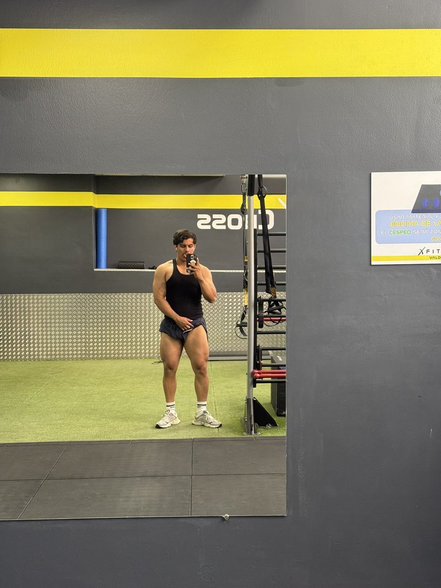 yohanderper's tweet photo. Volvimos con el gym 🥹 https://t.co/z3RSn8Soba