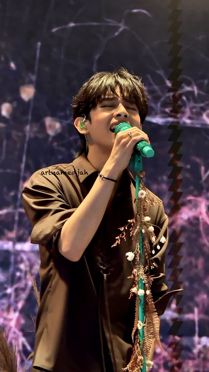 artnamedjah's tweet photo. my fave’s performance tonight was so beautiful and heartfelt 🥹

stream dahon musicvideo
@justintdedios #justin #justindahon
#dahonmv https://t.co/UyqBrrPXgo