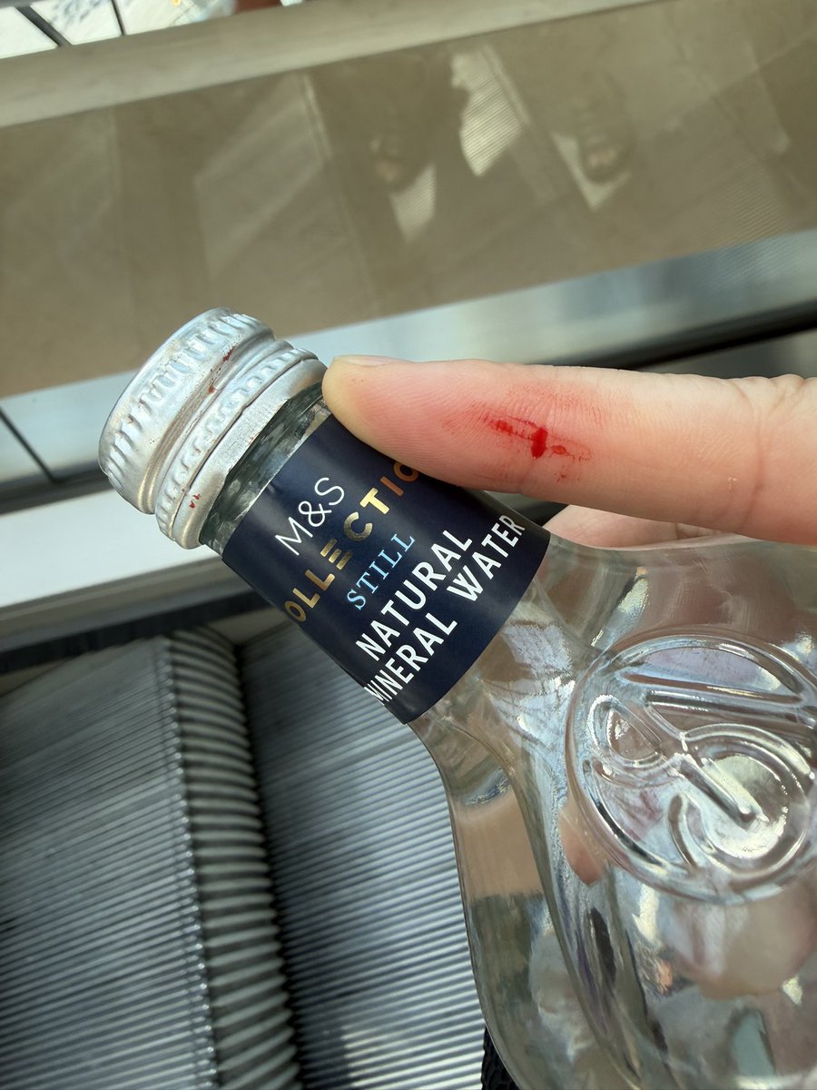 TheAmyLynch's tweet photo. @marksandspencer I went to open a water bottle I just bought from your Charlton store and cut myself on your faulty lid. 🫪 https://t.co/aIXnueiT4L