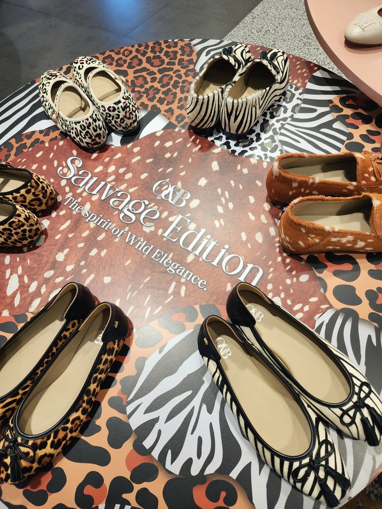Englothome's tweet photo. คู่จริงสวยมากกกก
✨New Collection จาก O&B 
Sauvage Édition 🐆
The Spirit of Wild Elegance
🐆 Summer Leopard
🦓 Wild Zebra
🦌 Little Bambi
🌈 Rainbow Leopard

วางจำหน่ายแล้วที่
https://t.co/xeTIXm7fMO
📍O&B Store
-Centralworld, 2Fl.
-Mega Bangna, 1Fl.
-Siam Center, 1Fl.
-Siam Paragon, 1Fl.
-Central Ladprao, 2Fl.

#CharlottexOandB 
#OANDBAnimalprint
#CharlottexOandBinSeoul
#CharlotteAustin #ชาล็อตออสติน
@itscharlotty  @oandb_official