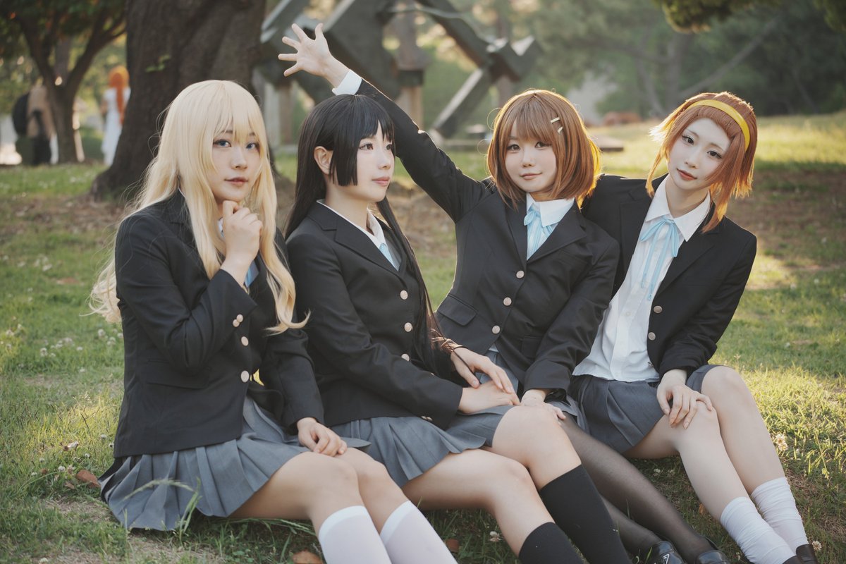 ssoya_HxM's tweet photo. K-ON! (케이온!)

🎸 유이 @oktoku_9 
🪕 미오 @b__ling_ling
🥁 리츠 @Fuuuu_rin 
🎹 츠무기 @ssoya_HxM 

📸 @chlskfk100 

#케이온 #k_on #けいおん https://t.co/EZseFOeQor