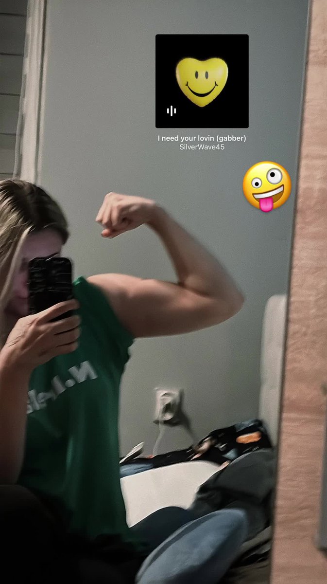 Uşak Melek tweet media