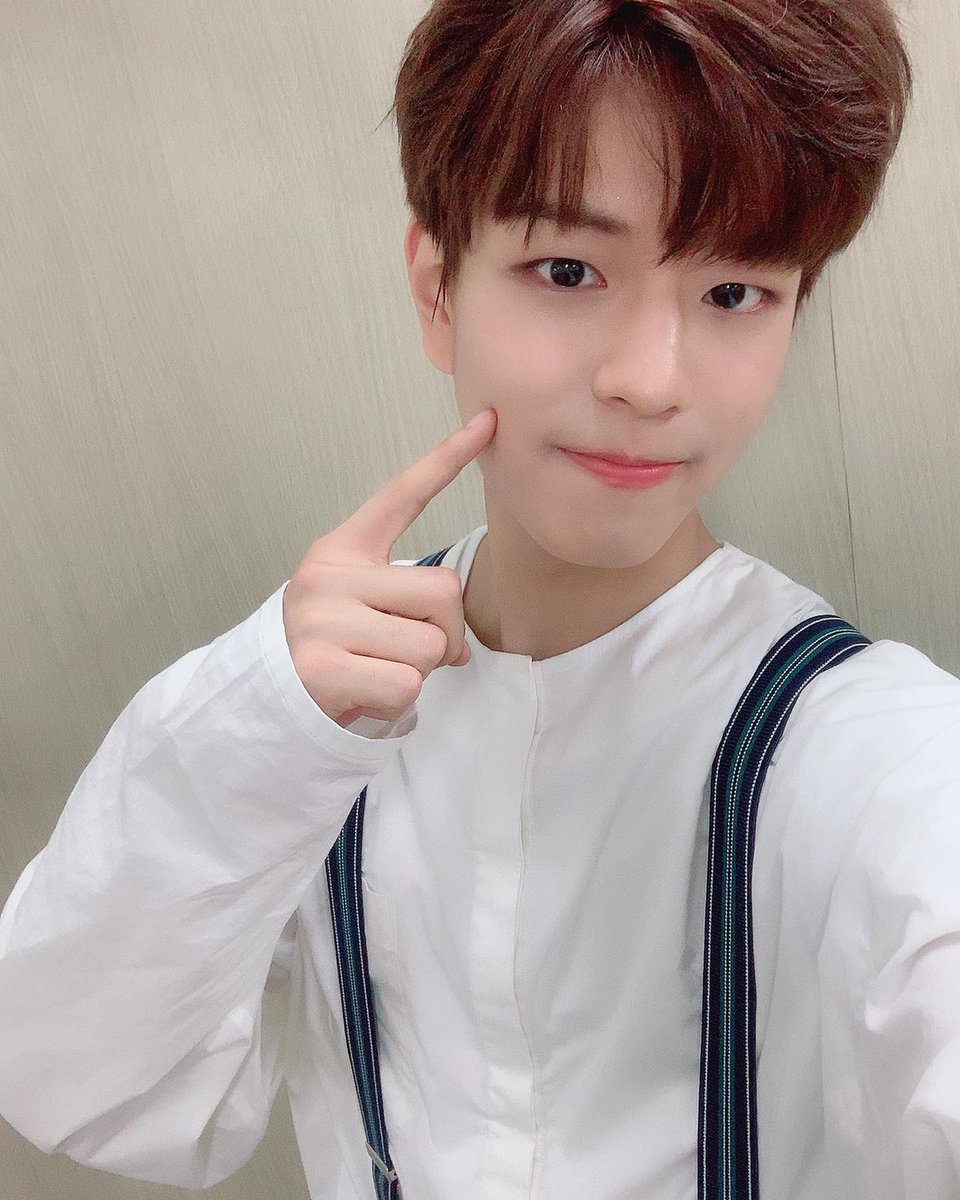 bbuggu_ming2's tweet photo. 볼콕 승민의 성장 미치게 아름답다,,, https://t.co/JEeubehJG3