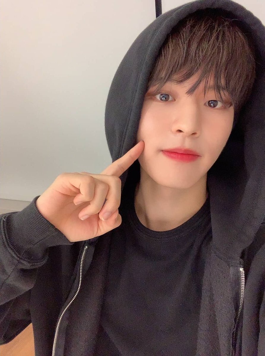 bbuggu_ming2's tweet photo. 볼콕 승민의 성장 미치게 아름답다,,, https://t.co/JEeubehJG3