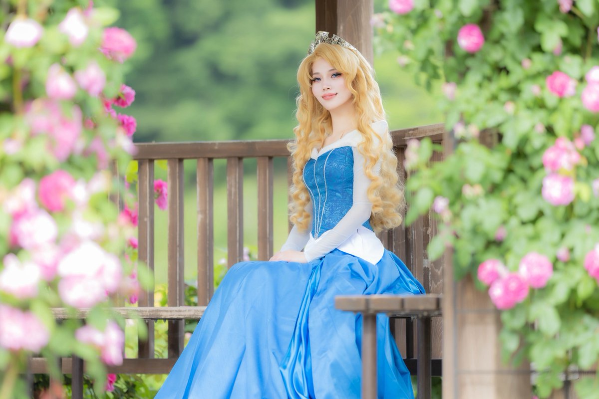 Sayak_Ariel's tweet photo. 𝙲𝚘𝚜𝚙𝚕𝚊𝚢 :
𝚂𝚕𝚎𝚎𝚙𝚒𝚗𝚐 𝙱𝚎𝚊𝚞𝚝𝚢  :  𝙰𝚞𝚛𝚘𝚛𝚊 👑

寝ても覚めても、大好きな作品✨️

 #cosplayㅤ https://t.co/LJcFUqGr6T