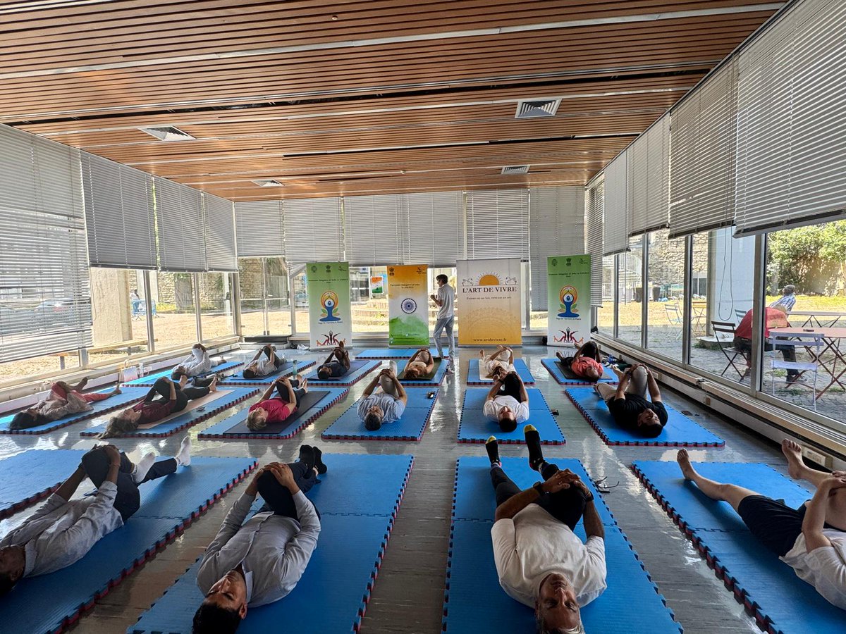 IndiaatUNESCO's tweet photo. The Permanent Delegation of India to UNESCO observed the 12th International Day of Yoga 2026 today at the UNESCO Bonvin premises and celebrated the occasion with a guided yoga session with  the Art of Living, France @artofliving. The session was attended by members of the different Permanent Delegations of different countries in UNESCO, and friends of India from all walks of life.
#IDY2026 #YogaForHealthyAgeing #InternationalDayOfYoga2026

@VishalVSharma7