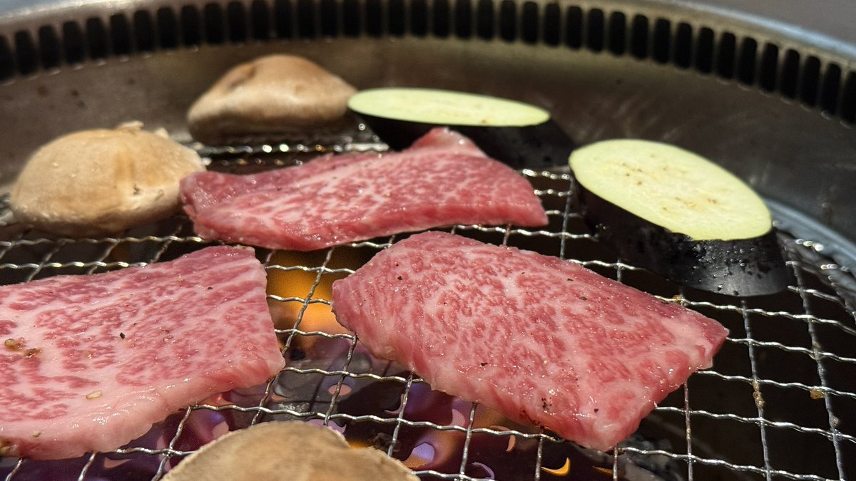 0_Mo_CHA's tweet photo. 肉 https://t.co/lF7QNKTyRz