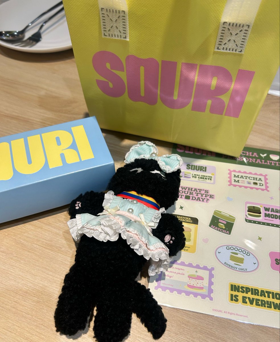 TenistenW's tweet photo. ฮิๆ ไปเอฟsouriมาแล้วคับ เอฟรสชาติใหม่ที่ลงigใส่เพลงstunner อย่างรส ube matchaมาด้วยคับบ ตอนนี้มีโปรซื้อครบ250 ได้ฟรี1ชิ้นในครั้งถัดไปด้วยคับ และได้สตกด้วยคับ

รอตอนคอนเตนนะคะ💜🐈‍⬛

#SOURI #SOURIBKK #TENCORE0110iscalling #TENCORE0110Concert
#10YearsWithTEN https://t.co/EwBrqOeHTs