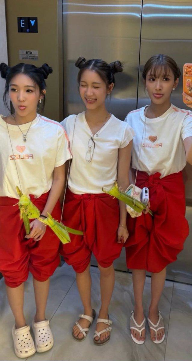 Peysaurus_TH's tweet photo. — [🦕🧳] #GMMTVOuting2026

photo buffet 
#jjaoyng 's instagram post

#pitchapaeyah
— #PAEYAHxOuting2026 https://t.co/Zg8k0mpNwO