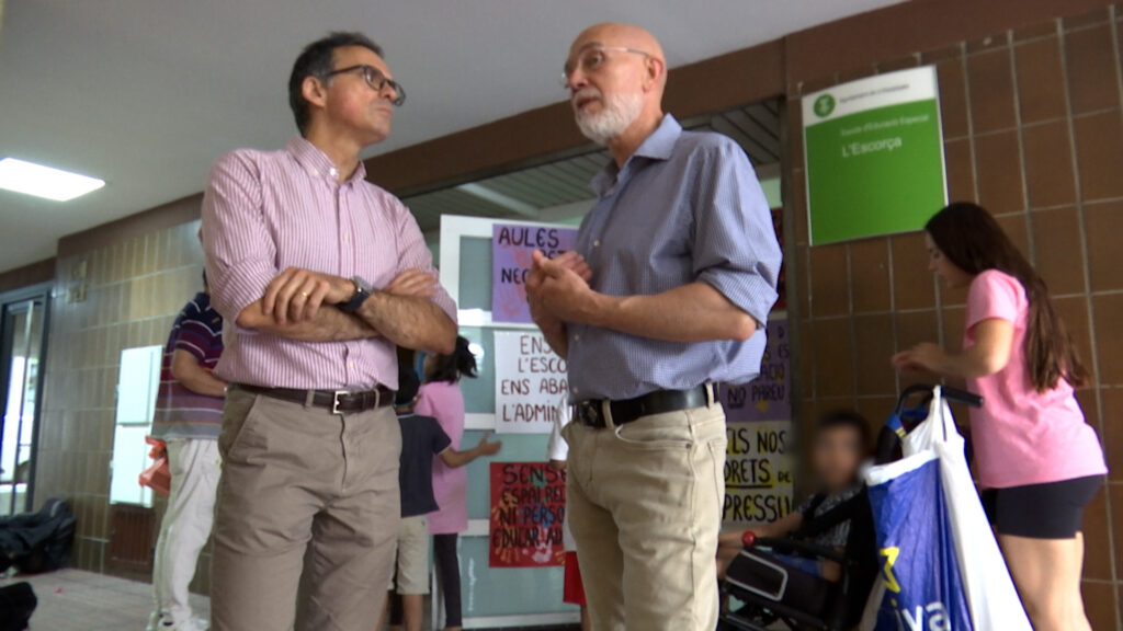 lhdigitalh's tweet photo. #EducacióEspecialLH @VOXLHospitalet reclama solucions urgents per al Centre Escorça.

L'escola demanda des de fa més de deu anys unes noves instal·lacions

Vista de Manuel Acosta, portaveu d'Educació de VOX al Parlament.

👉https://t.co/XkrXyh34cp https://t.co/AO3YjQazxp