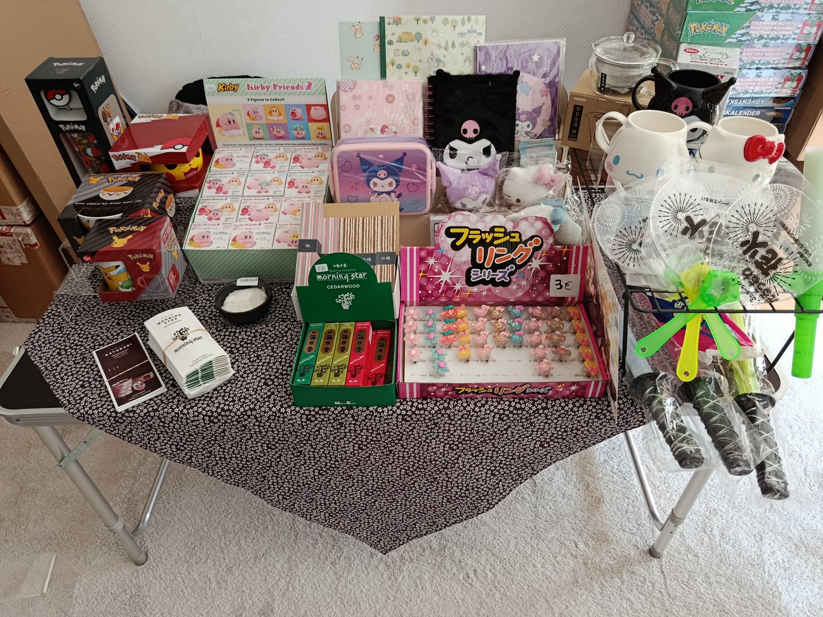 HanairoD6523's tweet photo. Unser zweiter Tisch für den Tag der offenen Tür ist fertig vorbereitet! 🎉

https://t.co/ZkD9s1K24E https://t.co/0dbZPiuKKW
