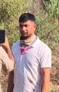 shaluagrawal3's tweet photo. मेरठ में 7 साल के अंगदवीर की हत्या उसकी मां गुरप्रीत ने अपने बैंक मैनेजर प्रेमी अर्पित से कराई। ���ुरप्रीत को बेटे की हत्या की पूरी जानकारी थी। गुरप्रीत अपने प्रेमी अर्पित से शादी करना चाहती थी जिसमें बेटा बी�� में आ रहा था। https://t.co/iShNVdRhxw