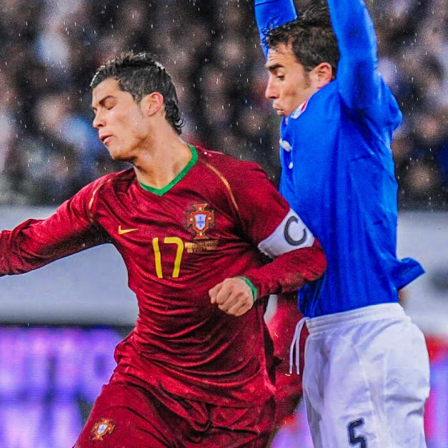 eurofootcom's tweet photo. 2008 - Cristiano Ronaldo and Fabio Cannavaro play against each other in a friendly match 

2026 - Cristiano Ronaldo and Fabio Cannavaro will meet at the World Cup, one as a player for Portugal and the other as manager of Uzbekistan

Absolutely incredible. 🇵🇹🇮🇹👏 https://t.co/SYEc2PevYq