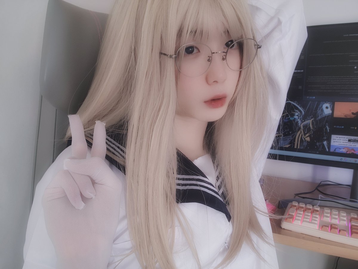ywzzz_'s tweet photo. V ! https://t.co/Gx8u6XYD8p