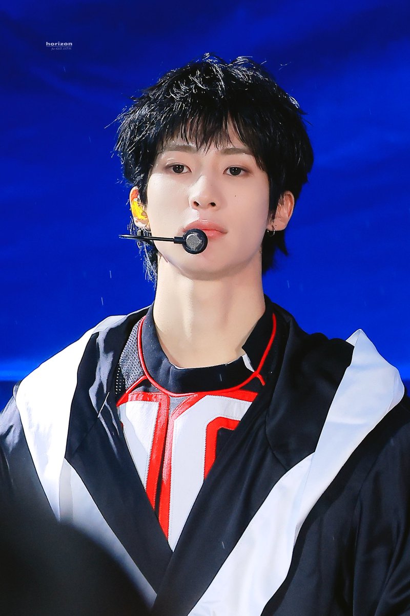 horizon_anton's tweet photo. 260619 ☔️   #라이즈 #앤톤 #ANTON #RIIZE https://t.co/SplxZYasjY