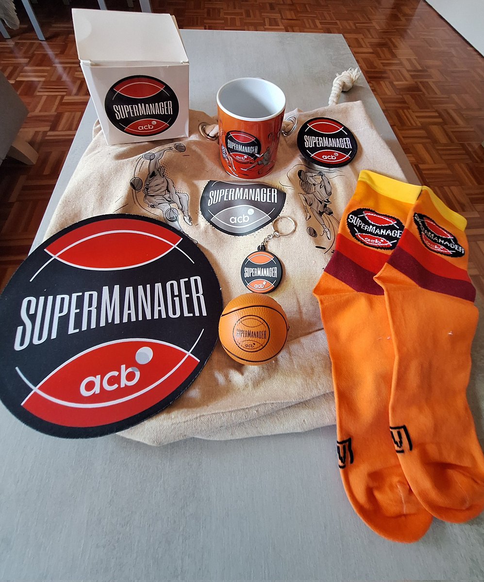 Superbeltza10's tweet photo. @SuperManagerACB @elcheff Mila Esker al supermanager y a todos los que conforman su equipo.
Abrazo POTENTE ! (dixit Iñaki Garaialde) https://t.co/Y7meYMKu2E
