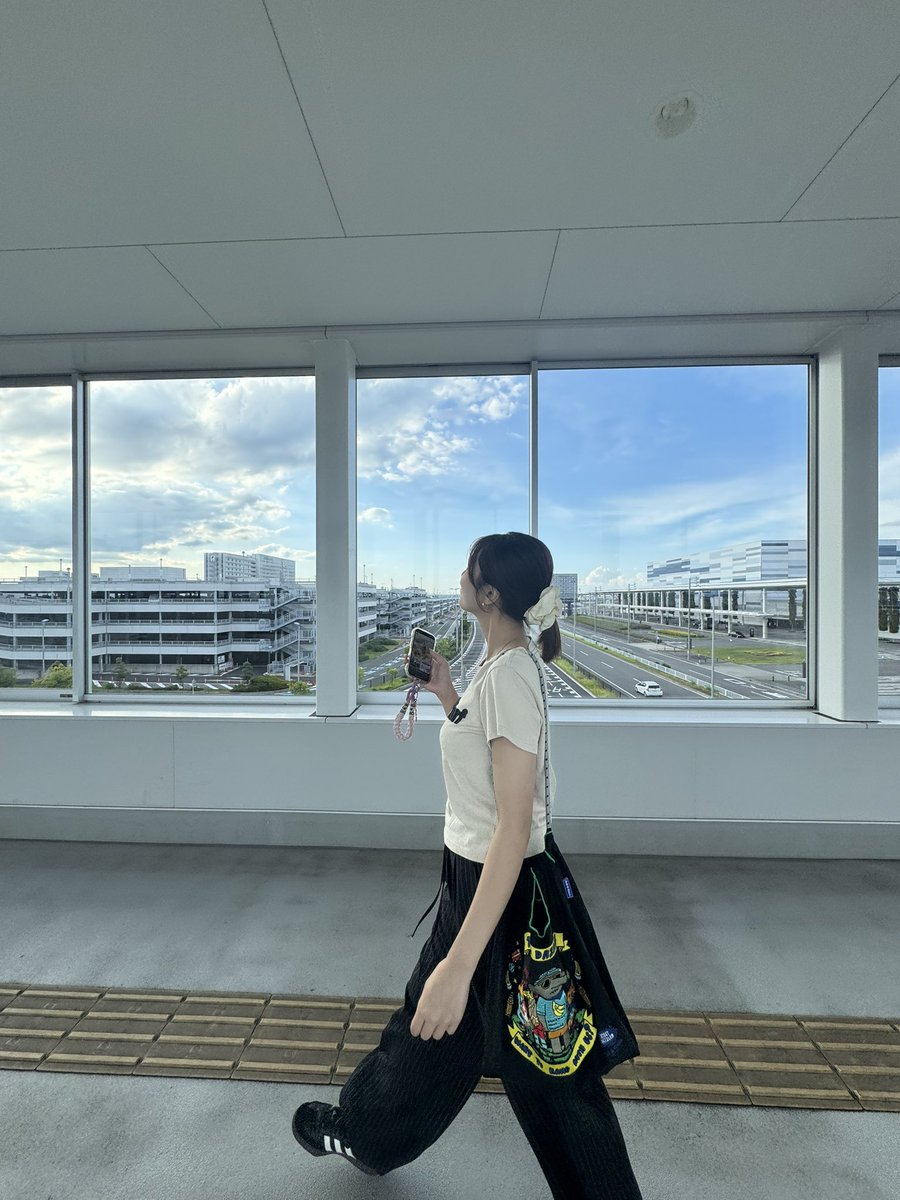 yarouyo8888's tweet photo. 働いてた？遊んでた？って思われる写真の量📸

充実した仕事３日間でしたっっ

フタバ産業さんにてお世話になりましたっ✨
中部国際空港ってなんかテンション上がるよね⤴️
@ranamaru_5 https://t.co/zNMDoDkJpl
