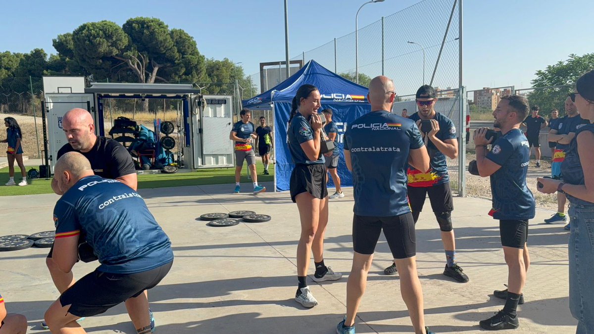 policia's tweet photo. Hoy en #Madrid el deporte dice #NoaLaTrata

Celebramos la IV Edición de la #Gincana Contra la Trata de Seres Humanos organizada por @policia y en la que también participa la fiscalía y entidades especializadas

#ConLaTrataNoHayTrato https://t.co/rpdGt0ZpuU