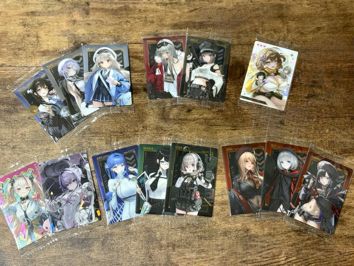 Guren_ski's tweet photo. ゆる募
NIKKEウエハース5

【求】
No.001ラピ：レッドフード&amp;レッドフード×2  (※1枚はFF様用)
No.028シークレット×1

【出】画像のもの

書き下ろしアニス、🪼ちゃん、ジャッカル以外は複数可

検索からもお気軽にお声掛けください🙇 https://t.co/D36gBfHAtq