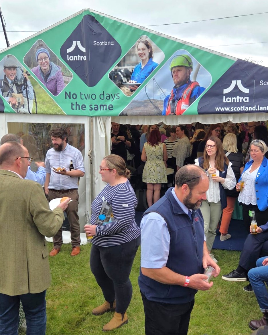 RoofGro's tweet photo. Day 1 of @ScotlandRHShow was a success... full steam ahead for day 2!

We're here until tomorrow (21 June) with our partner @LantraScotland to promote green roof training.

Congratulations to @LantraUK on their 60th anniversary!

#GreenRoofs #GreenRooftTaining #RoyalHighlandShow https://t.co/bzNox62AEb