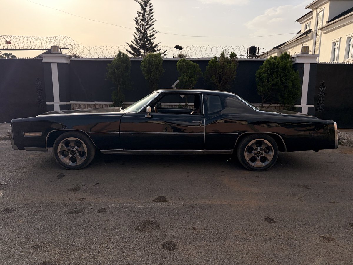 unlimitedla's tweet photo. For sale: 1977 Cadillac eldorado American classic. Runs and drives. Mainly used for photoshoot, videos shoots, movies, weddings and events 
Price: 10m
Location: ikeja https://t.co/MfSUXhT4o9