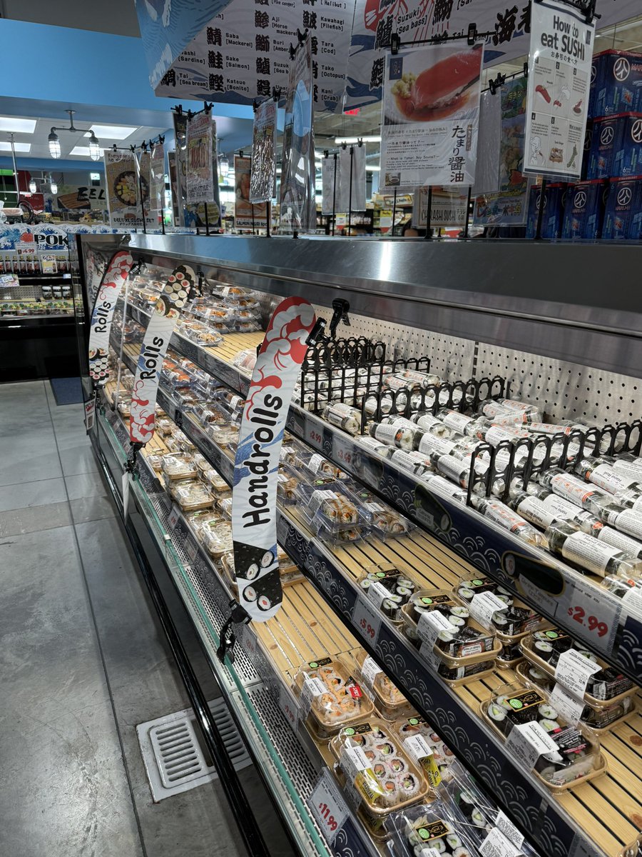 Taisho007's tweet photo. The new Japanese supermarket in Emeryville, California called Tokyo Central. I highly recommend it. 🍱🍙🍣🍜 https://t.co/7ENKVfoqvX