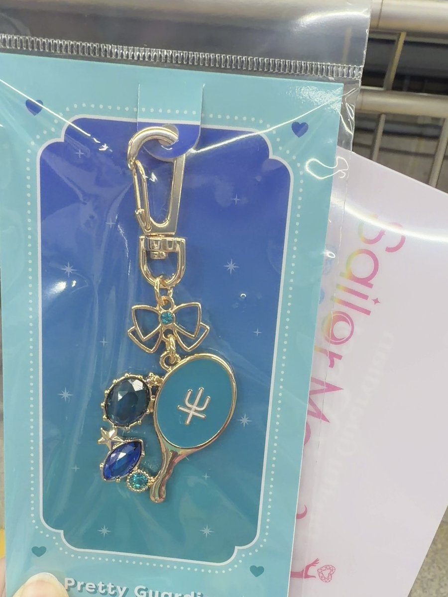 326_oO2's tweet photo. ディープアクアミラー付いてるのかわいい😻わたしさっき買ってきた(ᴖ ̫ᴖ  )♪ https://t.co/gY93ieOA8p