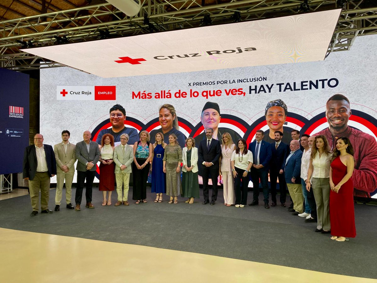LHICARSA's tweet photo. 🏆 @FCC_MA y Lhicarsa han sido reconocidas en los X Premios por la Inclusión de @CruzRojaRMurcia, dentro de la categoría «Alianzas Sumar para Multiplicar Partenariado». https://t.co/acNCf6XzRG