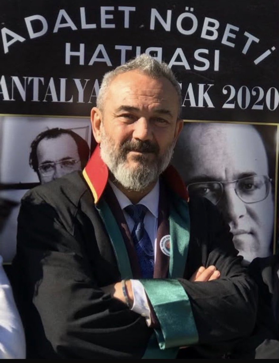gurkanaltun16's tweet photo. Ciğerim yanıyor, yüreğim kanıyor İsmail oğlu Özkan, Özkan abi, Özkan başkanım, güzel bakışlı dostum. Kimse kırılmasın biraz da oradakilere omuz vereyim “şimdi değilse ne zaman” dedin muhtemelen. Ama sen yine de az biraz dinlen ve gittiğin yerde rahat uyu abicim… https://t.co/NOQsIHrE9L
