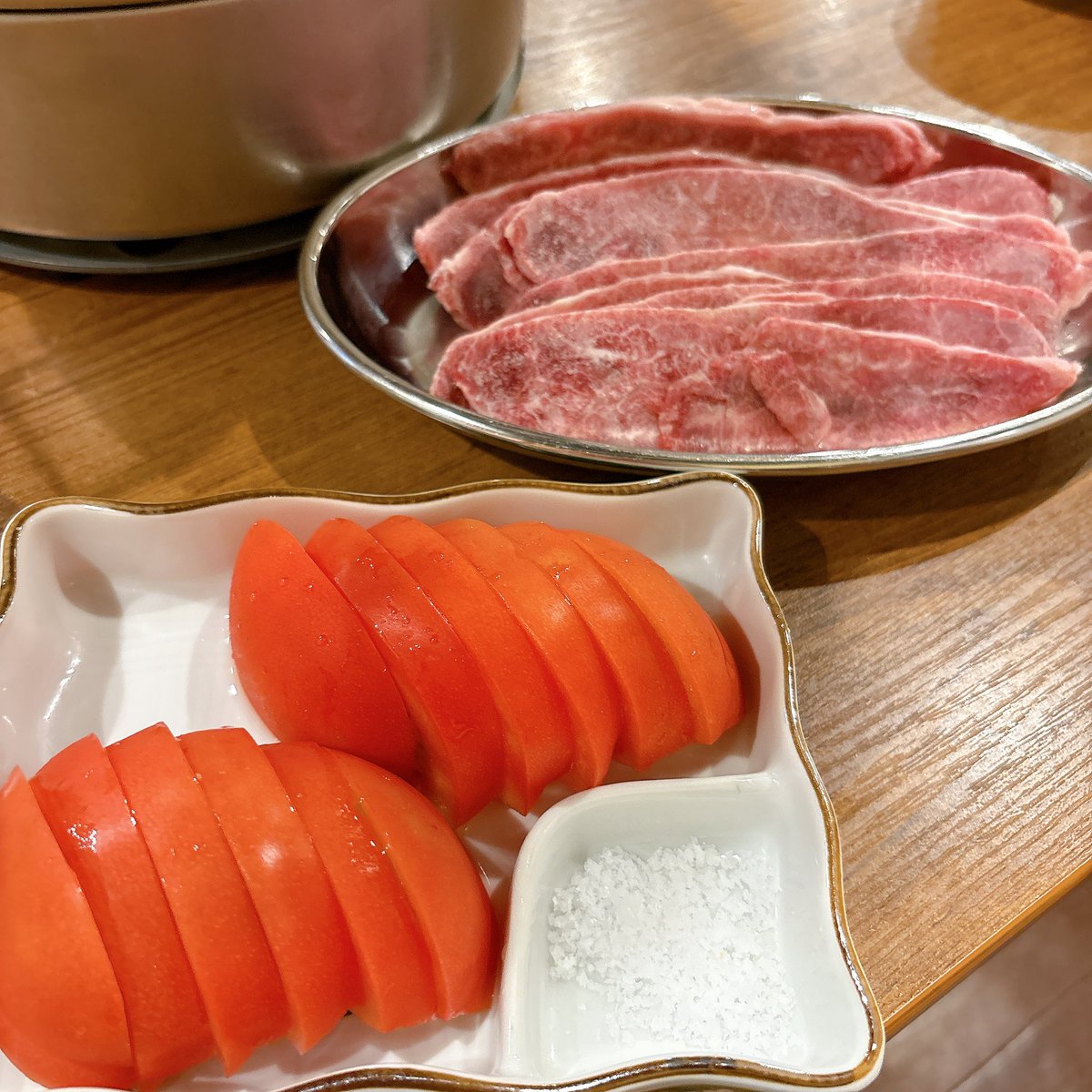 moco_moco2601's tweet photo. 本日、退職しました。
ありがとうございました。
7月1日から心機一転がんばります💪

#メイ飲み https://t.co/unoWh8OFmi
