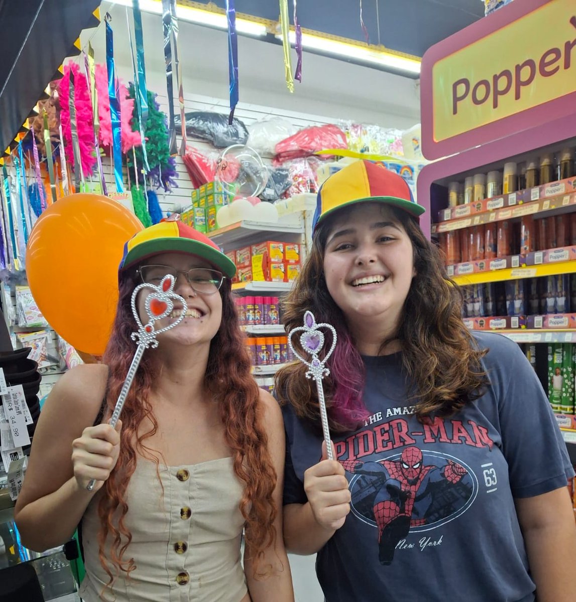 bleblejk's tweet photo. eu e minha risadinha 💖 @LiaMarchione https://t.co/CqOpyGhi78