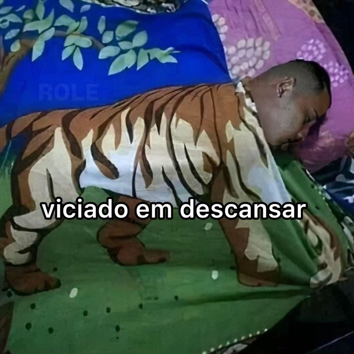 henrizcc's tweet photo. @roddsf vc saindo p trabalhar

eu: https://t.co/HBFVMMWRtQ