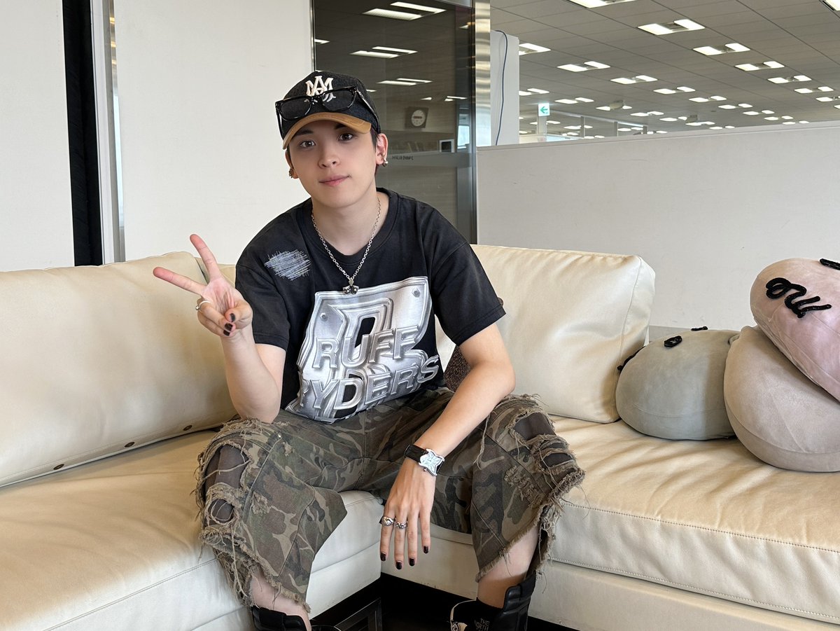 Common813's tweet photo. 音楽の開放区
📻J-WAVE COMMON GROUND🎛️

土曜日はアジアのサウンド・トレンドを
お送りする2時間

今週は #NovelCore が登場！
映画『名無し』に書き下ろした
主題歌『名前』についても解説✨

radiko タイムフリーは一週間📻
https://t.co/dQPbgOmjKA

#jwave #common813
@iamnovelcore https://t.co/jxgSX5M8ME