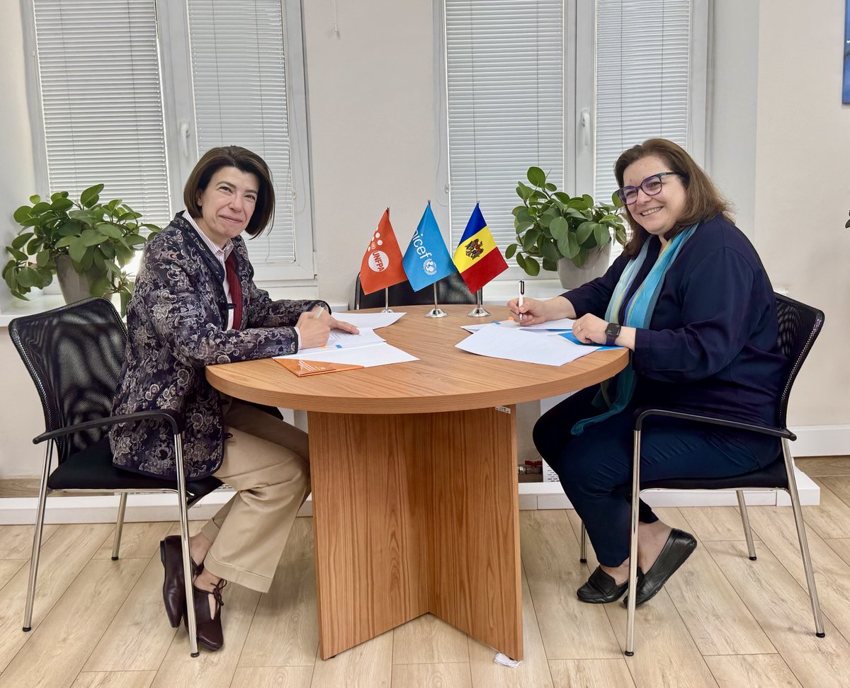 UNFPAMoldova's tweet photo. 🟠Safer digital spaces for women, girls, children in #Moldova🇲🇩
🤝@UNFPA & @UNICEFMoldova are joining efforts to advance #EmpowerAI — the first AI-powered intelligence layer embedded into the national #VioData system, helping detect & report online abuse. #EndViolence #AIforGood https://t.co/lydS22oQPY