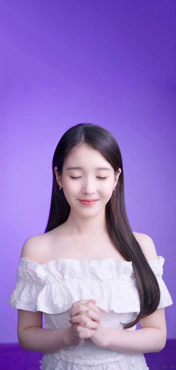 wyjc516's tweet photo. 지은시
IU X Chamisul
mobile wallpaper 
#아이유 #IU https://t.co/DufoN5EeP9