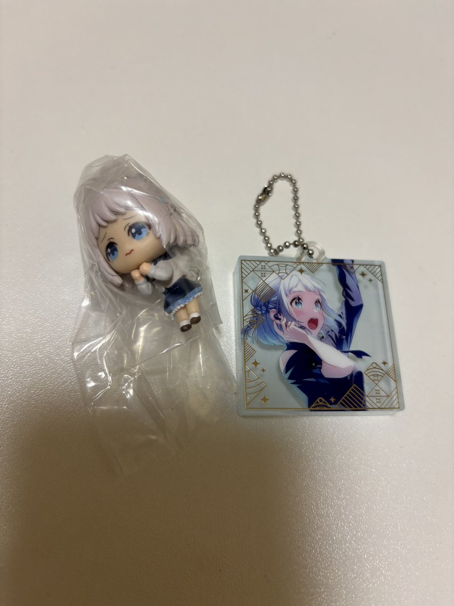 tocotoco_la's tweet photo. 今日ガチャガチャしたら2回連続でリーリヤちゃんでてきました

DCMの時に持ってったら誰か交換してくれるかな、、、
（ことねちゃんならどんなグッツでもほしいです🥹） https://t.co/i9wDVsvDxG