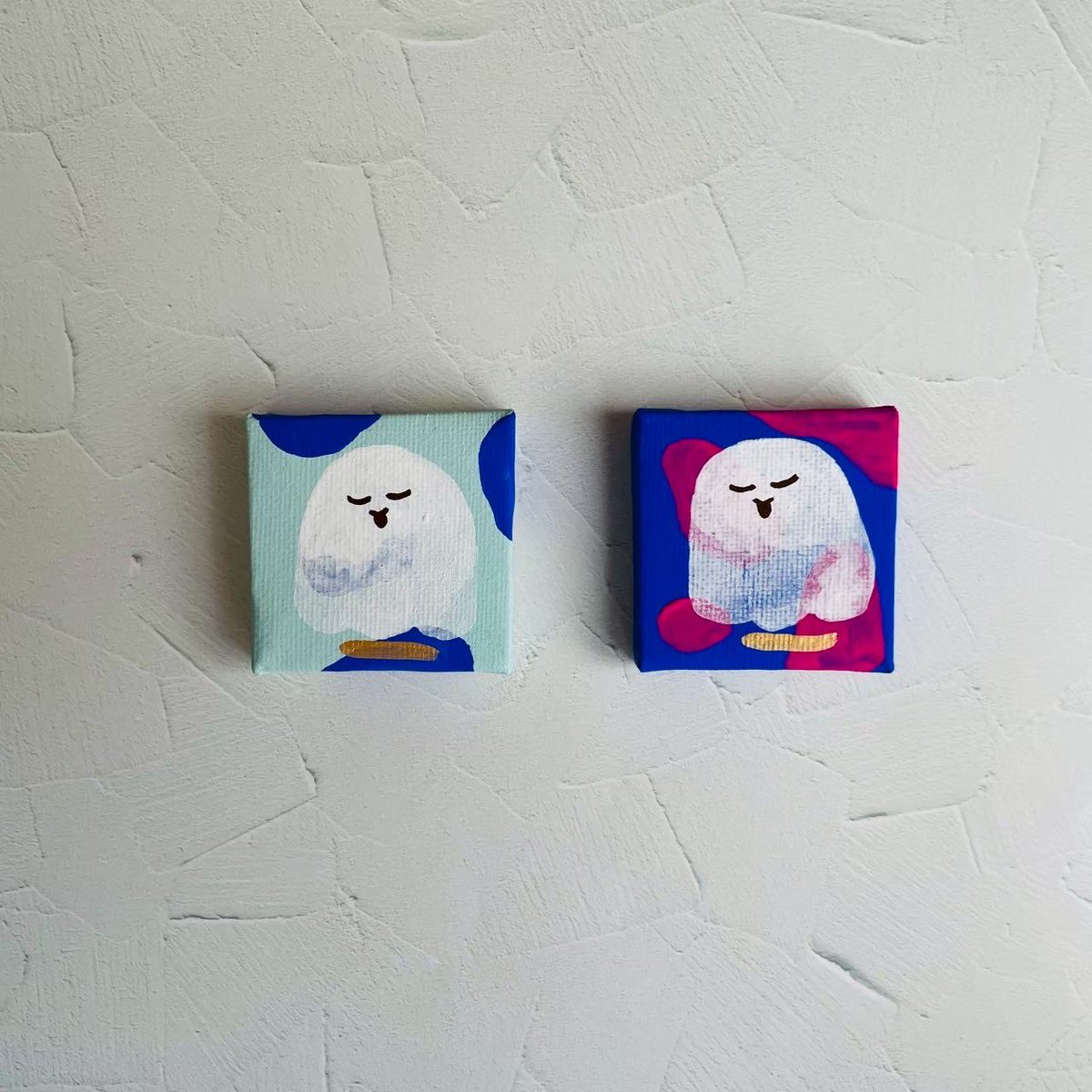 sumicco86's tweet photo. ミニキャンバスのおばけちゃん、あと6点です！
迎えに来てね！
 #art
 #販売中
 #イラスト https://t.co/JHKBSxntSv