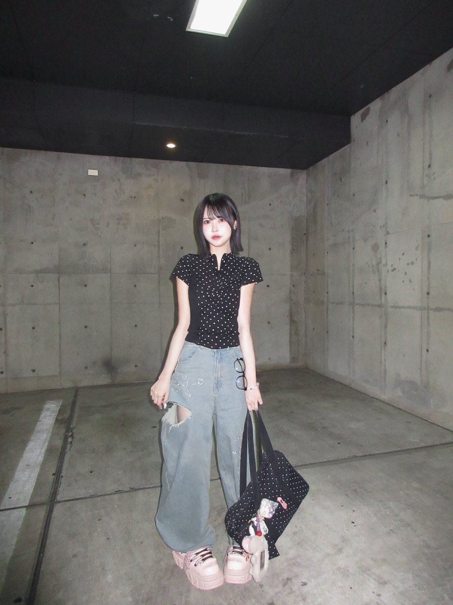 私服可愛い？（− ̫ − ）このあとこの眼鏡無くした