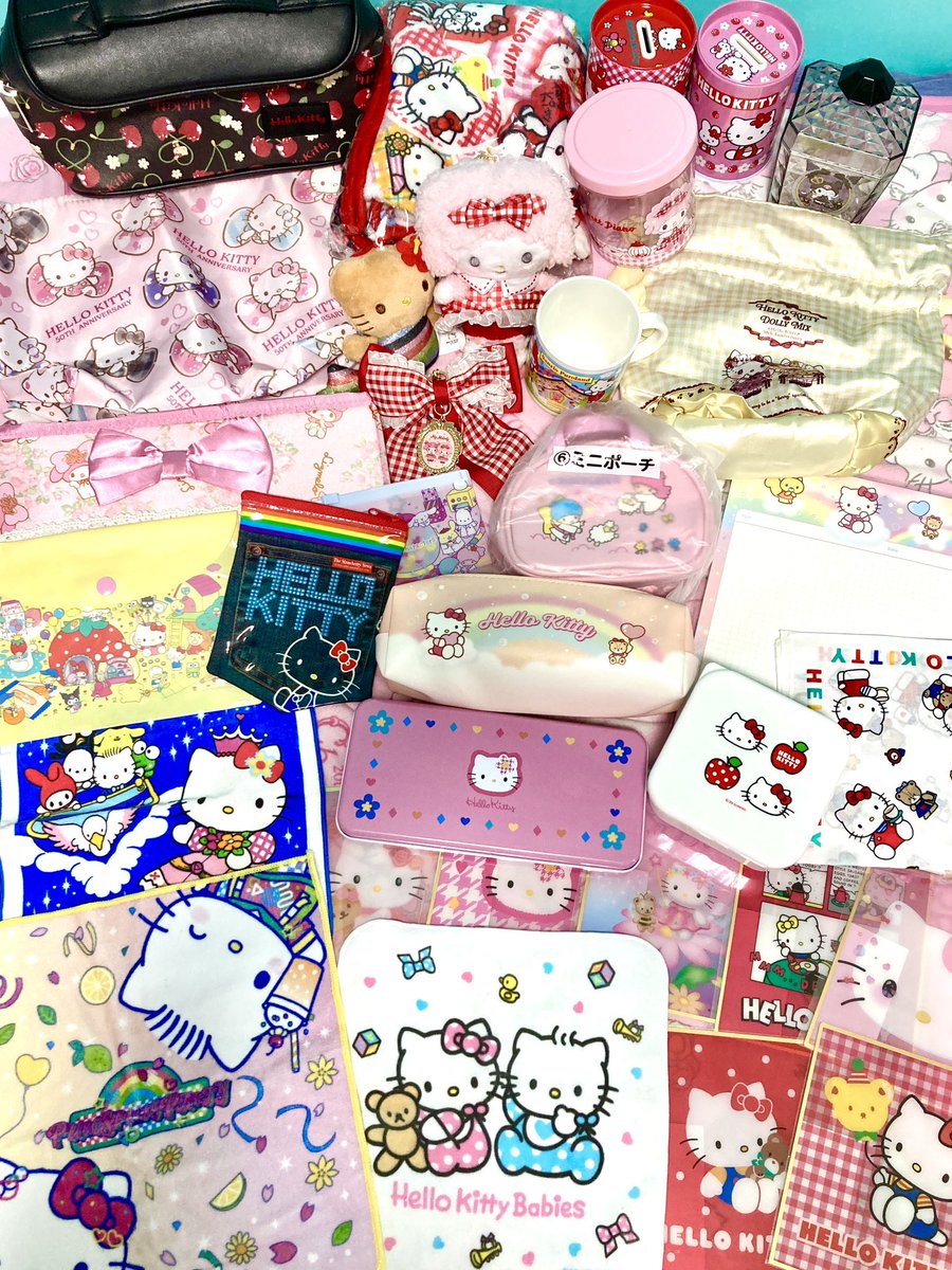 utopia0007's tweet photo. 6/21（日）南下昼市に出店します！
場所は高円寺素人の乱15〜18時
サンリオグッズ色々持っていく予定です🩵
100円コーナーも作ります🙆‍♀️ https://t.co/NyQsOSn1TX