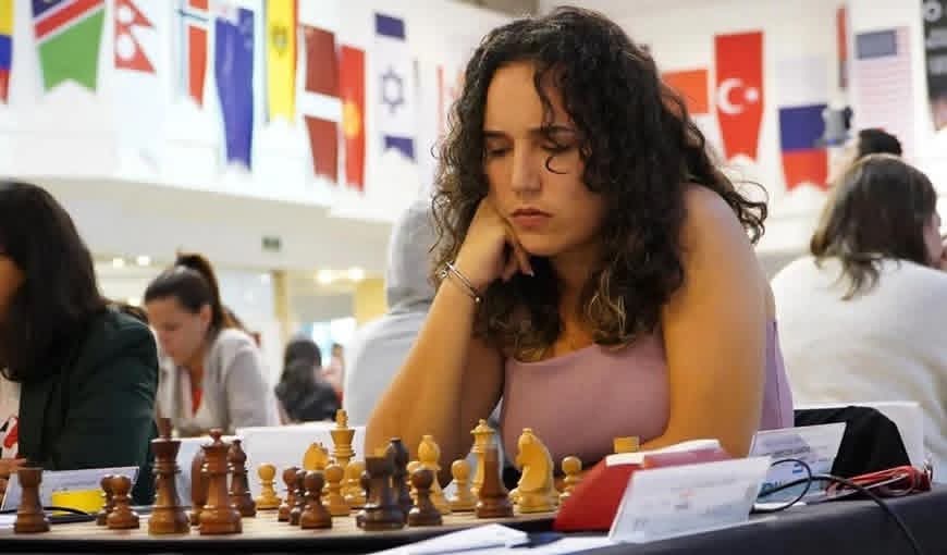 UCLVCU's tweet photo. 🇨🇺♟️La MI Roxangel Obregón García, clasificó al Equipo Nacional que irá a Uzbekistán 2026.
 No es solo talento: es estudiante de Cultura Física en la #UCLVnuestra. Disciplina, mente y cuerpo al servicio del ajedrez.
¡Felicidades, campeona! Cuba entera vibra contigo. 💪🏆 https://t.co/1gdDrWH28I