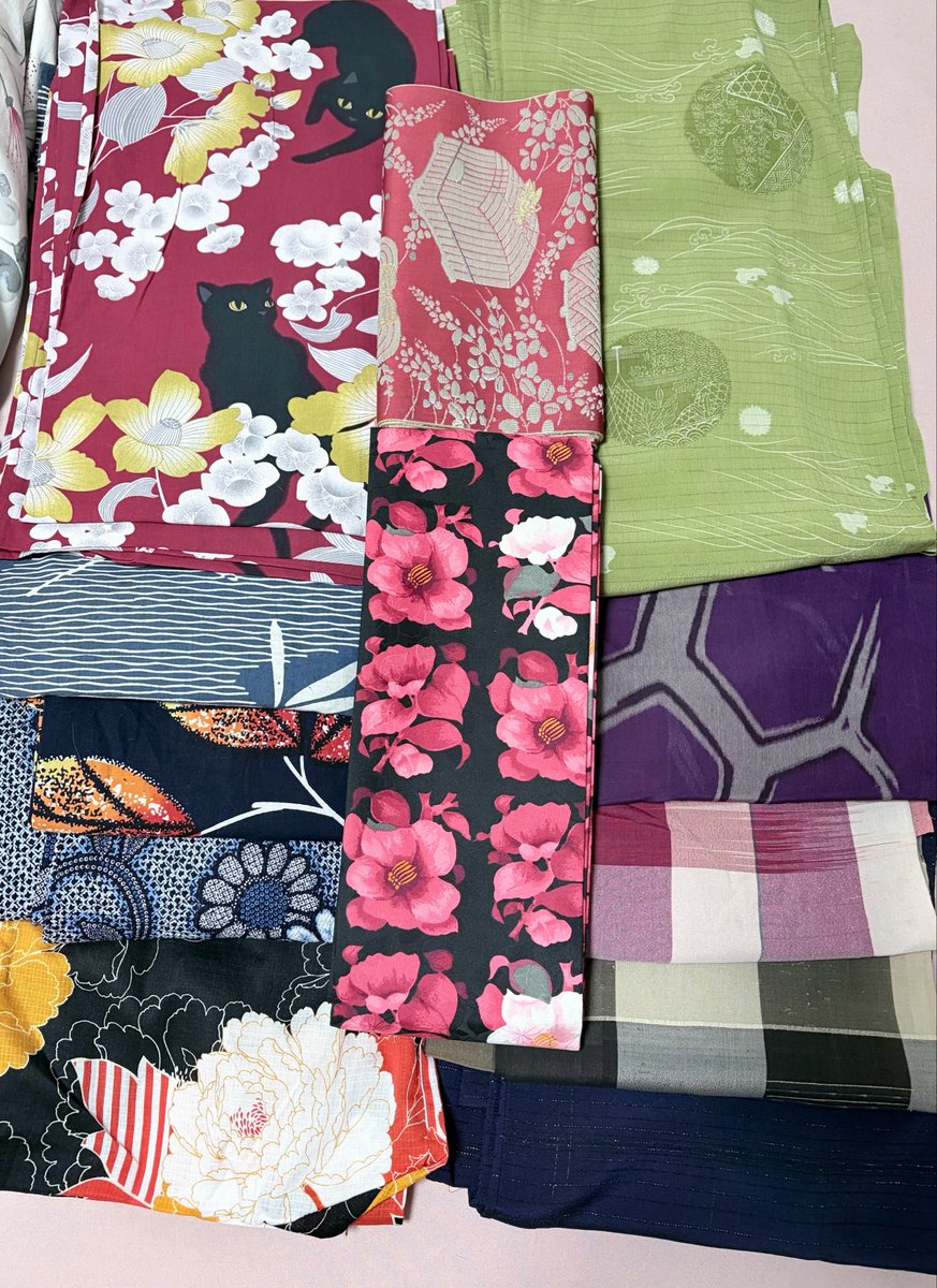 Chiaraです❣️ 【着物と帯 時流】T25582◆浴衣反物 未使用◆千總 着物