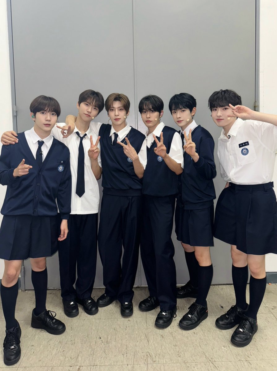 every_yushi's tweet photo. 240620 엔시티위시 공식 인스타그램

(๑•̀ᴗ•̀)🪽˖*・💥🏫

#유우시 #ユウシ #YUSHI #NCTWISH https://t.co/NfpYWTwwoP