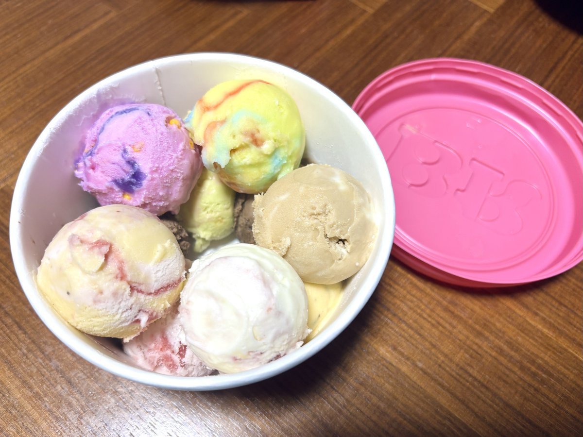 2guhiko's tweet photo. 31ポップ10を得た！🍨 https://t.co/t9FGKhuh7a