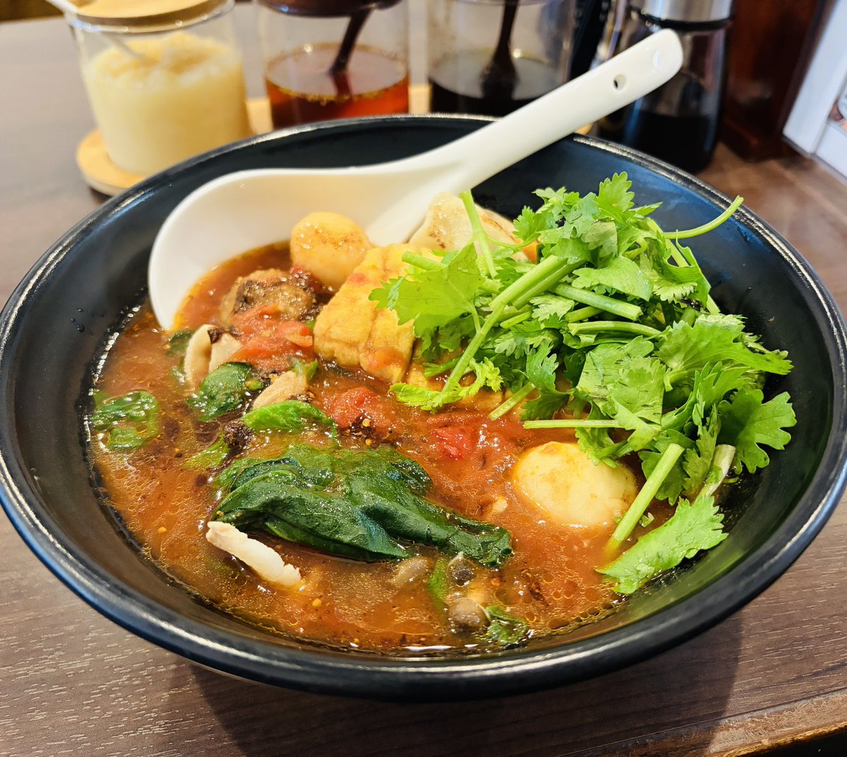 mugenmalatan's tweet photo. 明日からの週末は期間限定『塩トマトスープ』の折り返し地点です！
ほんのり香るカルダモンと、にんにく＆ブラックペッパーがアクセントの、ちょっと大人なトマトスープ🍅✨
最終日6/29(月)はなくなり次第終了なので、お早めに♪✨
#難波麻辣湯 #なんば麻辣湯 #無限麻辣湯 #限定スープ #塩トマトスープ https://t.co/gJdOYZ0fdb