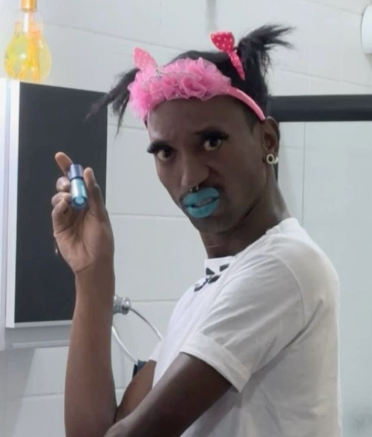 FunnyLookingNig's tweet photo. Mornin'

Funny looking nigger of the day: https://t.co/TeGkg2g1Ng