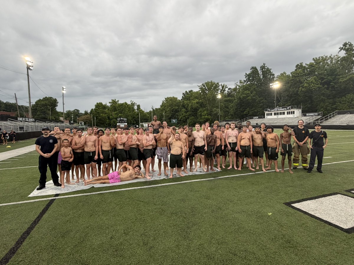 CarterHSFB's tweet photo. Work hard play hard! Thank you, @ruralmetrofire for the Fireman’s Agility Test and providing LOTS of water for the slip-n-slide 💦 

#GoHornets🟢⚪️ | #FPF398 https://t.co/Sq8j7hVD6z