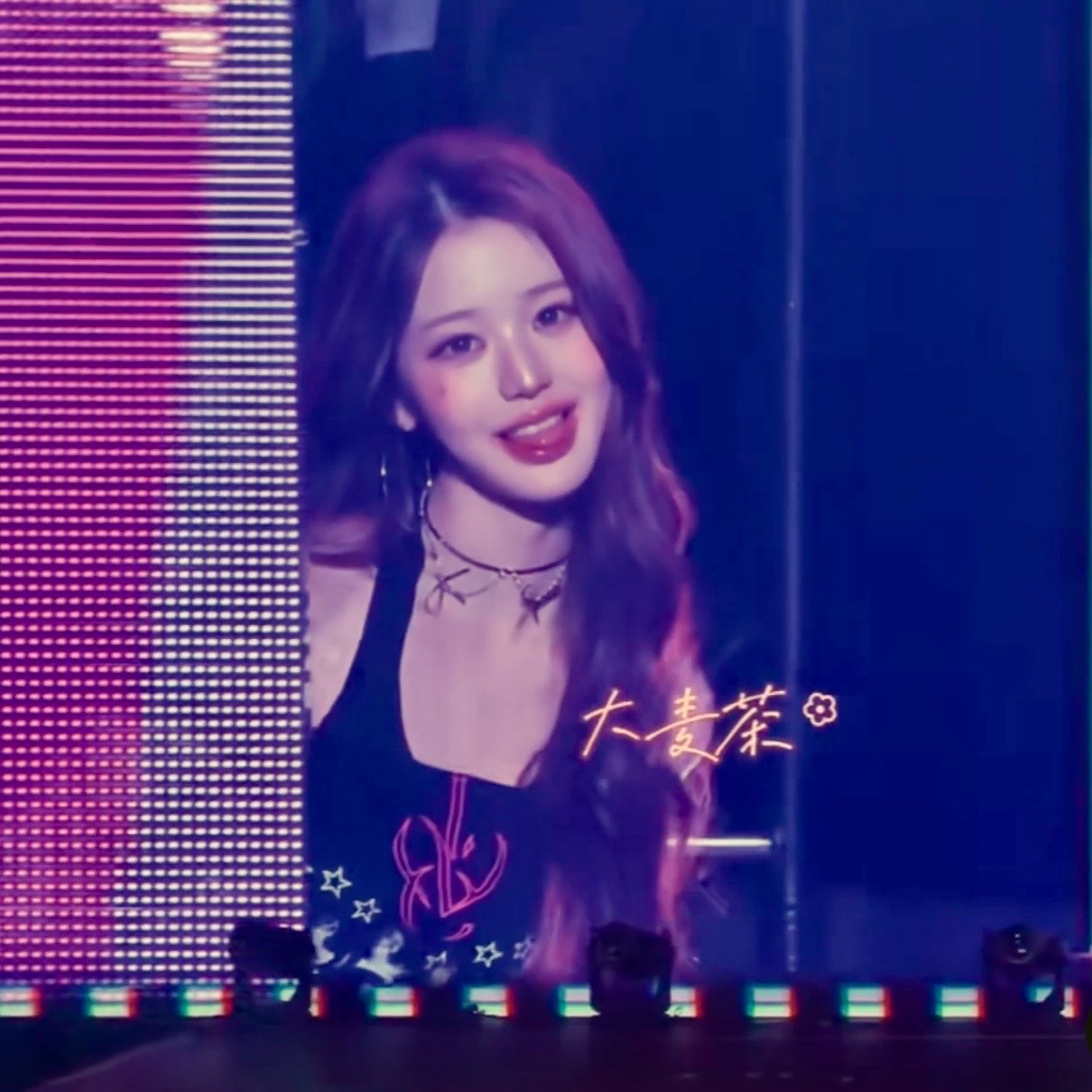 minttyyss's tweet photo. หมวย สวย น่ารัก ยิ้มหวาน ซน ดื้อ ครบจบในตุวน้องวอนยอง หมั่นเข้ว https://t.co/TaehUNttGk